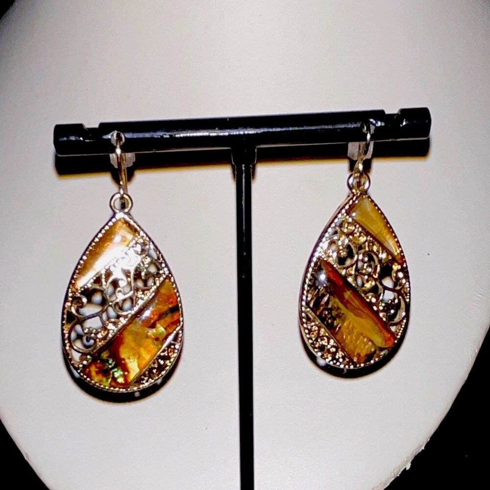 Kenneth Cole New York Gold Tone Scroll Filigree Brown Resin Teardrop Earrings